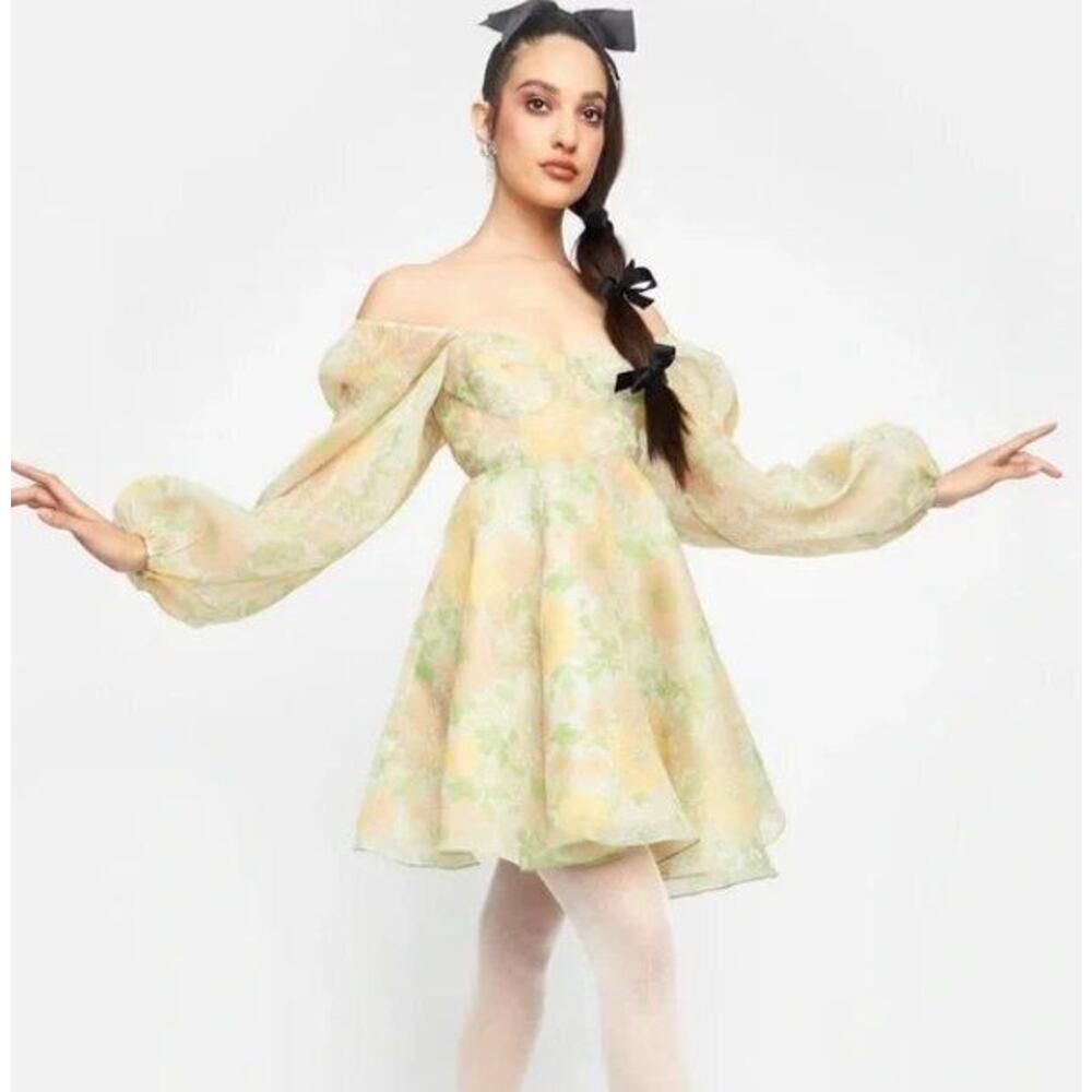 Selkie Pale Yellow & Mint Green Retro Floral Puff-Sleeve Mini Dress - Picture 12 of 12